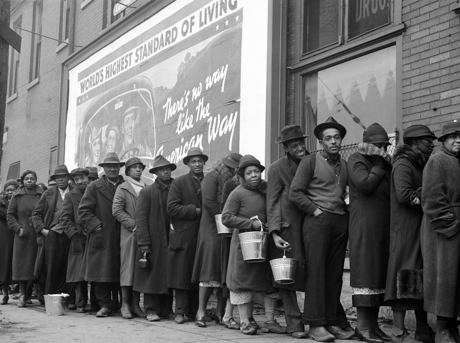 Margaret Bourke‑White: The Early Work, 1922–1939 sample 8