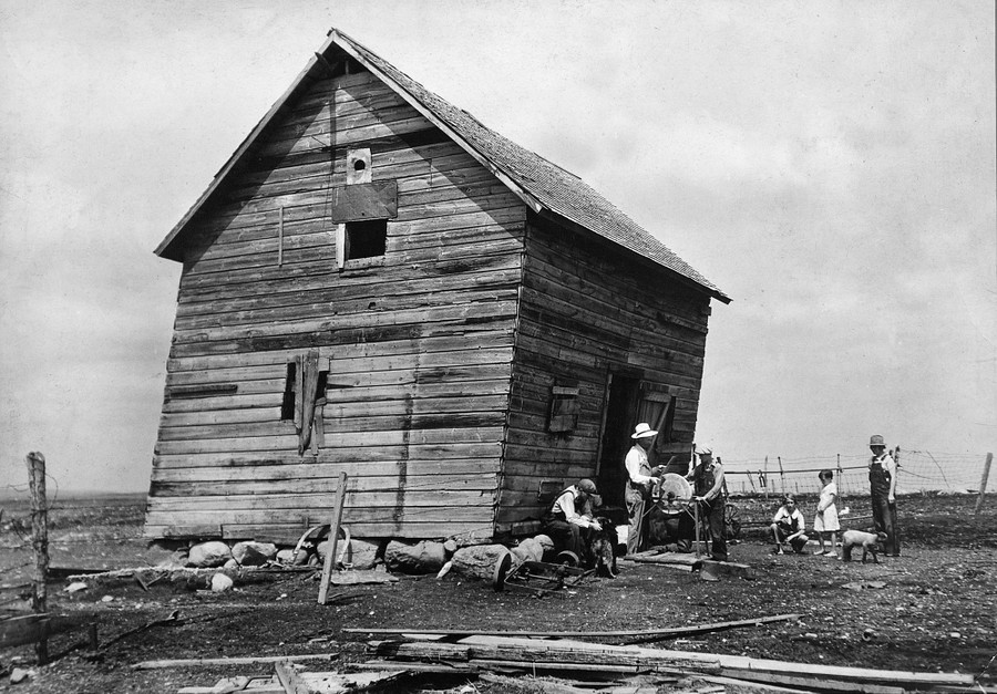 Margaret Bourke‑White: The Early Work, 1922–1939 sample 1