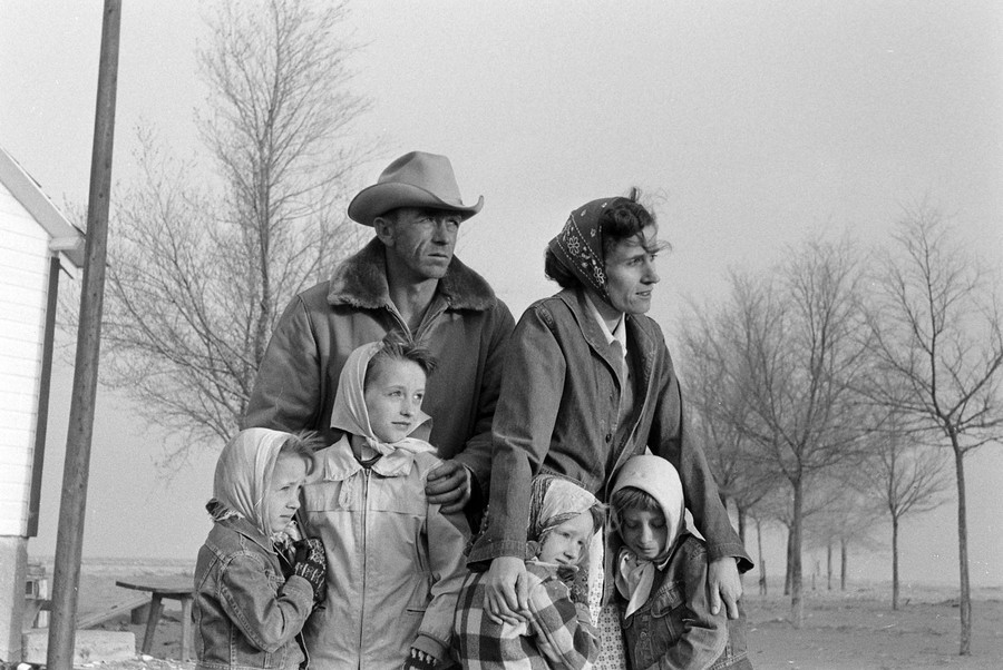Margaret Bourke‑White: The Early Work, 1922–1939 sample 26