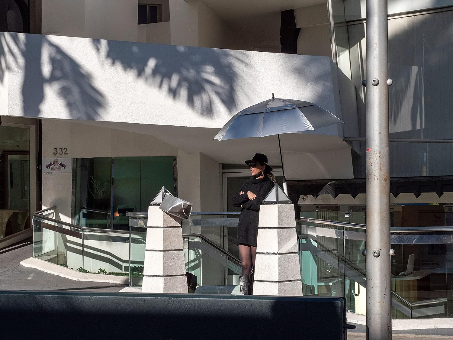 Dreaming California: High End, Low End, No End in Sight｜梦幻加州：高端与低端，无尽尽头 内页 4