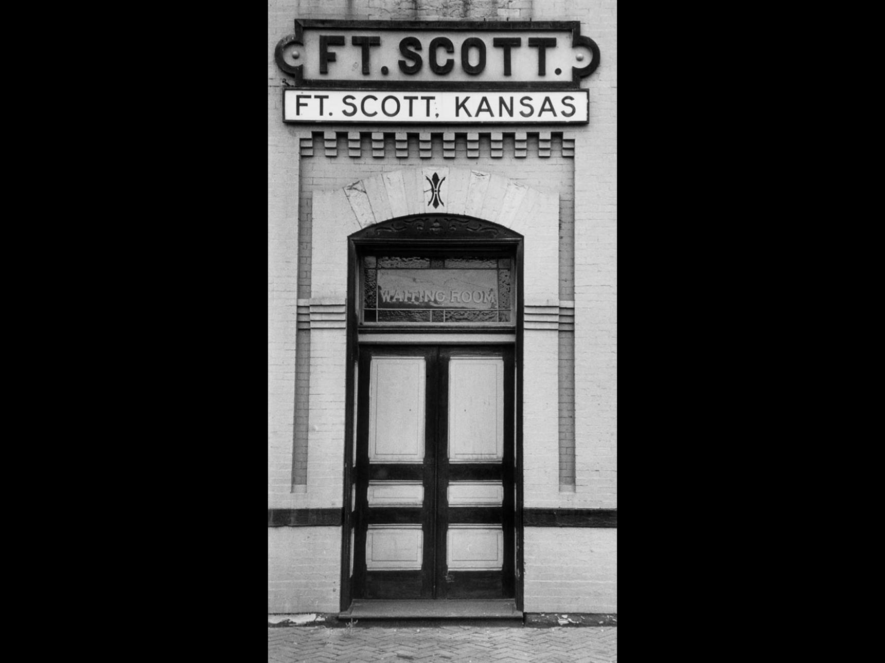 Gordon Parks: Back to Fort Scott sample 4