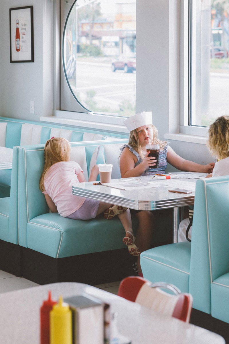 Arnaud-Montagard-The-Road-Not-Taken-photography-13