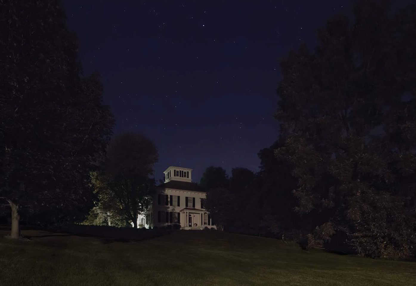 Through Darkness to Light: Photographs Along the Underground Railroad sample 8