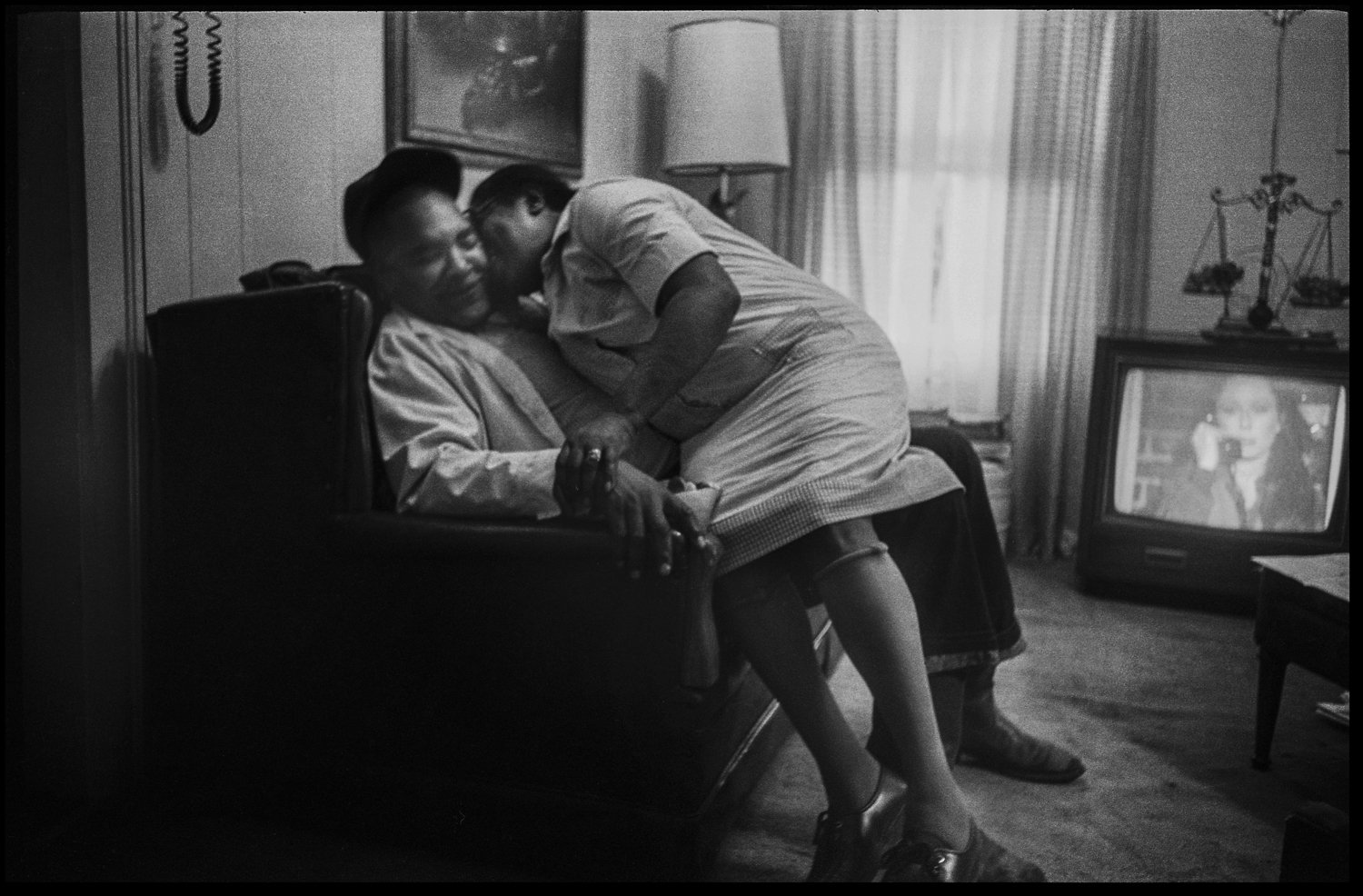 06_Cully+and+James+Kissing