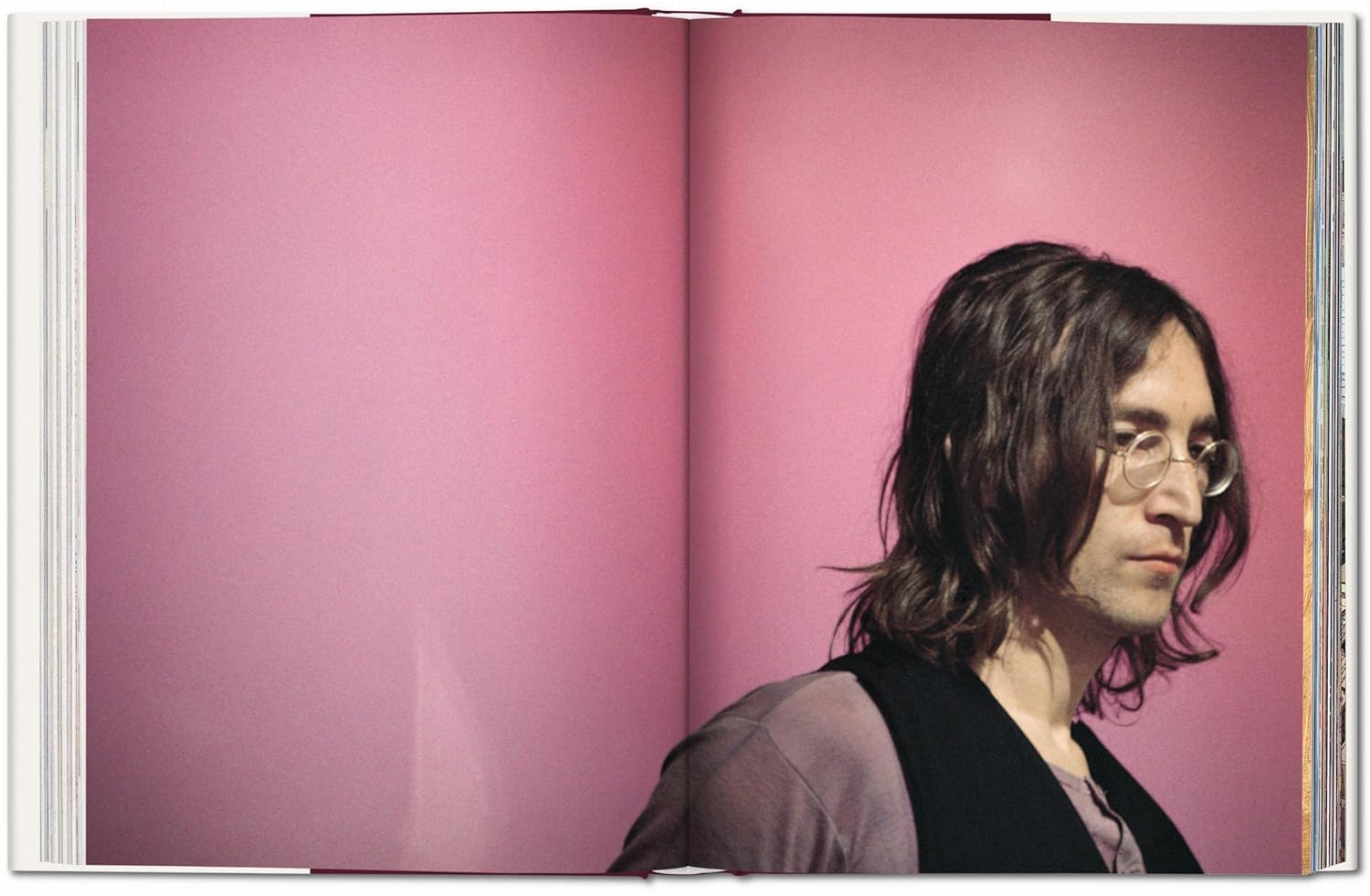 Linda McCartney. Life in Photographs sample 6