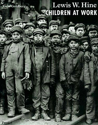 Lewis W. Hine: Children at Work｜刘易斯·W·海因：劳作中的儿童