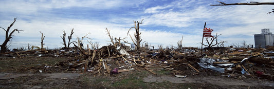 EF5_tornado_damage4_Greensburg_Kansas_Custom