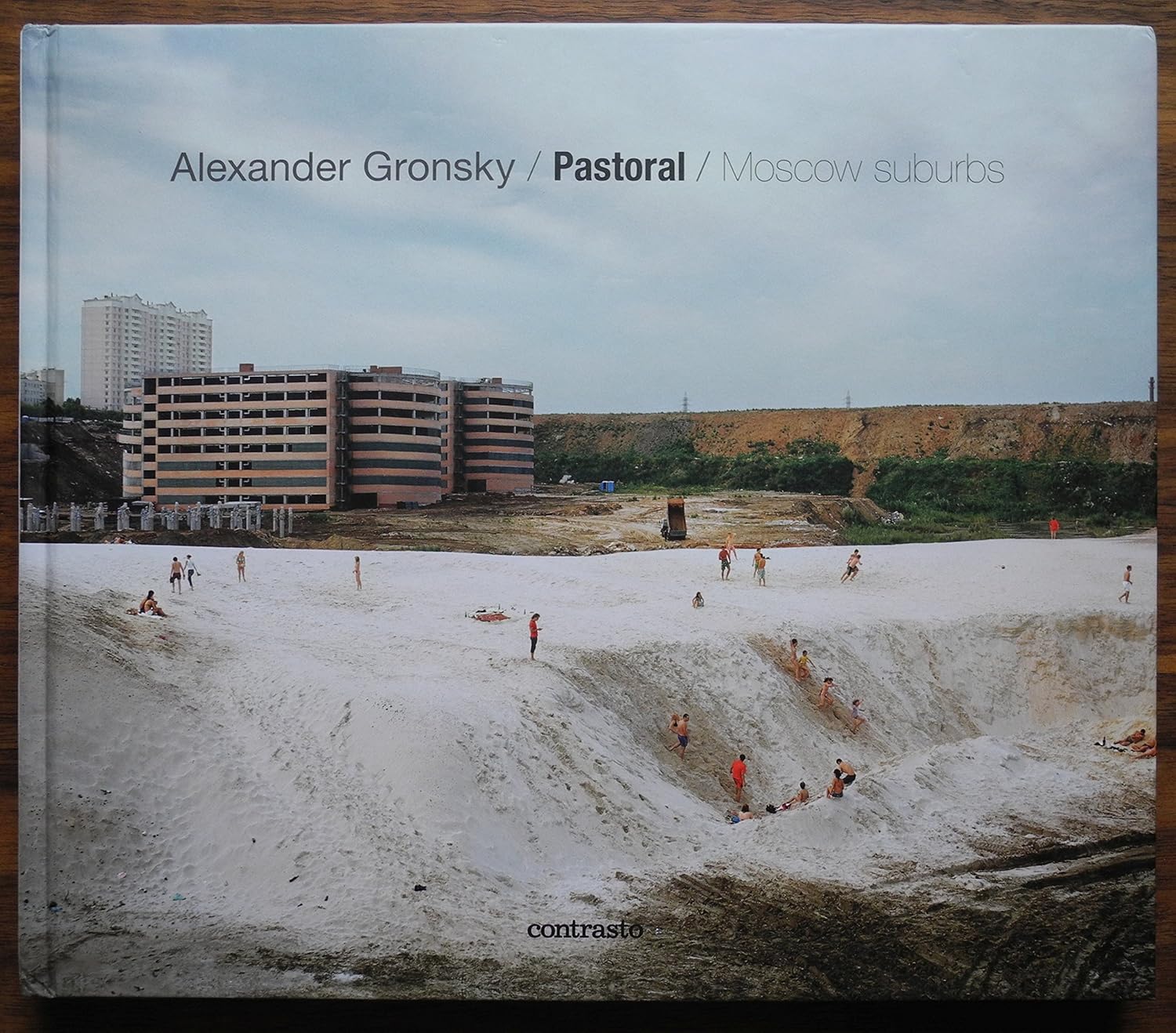 Pastoral / Moscow Suburbs｜田园诗 / 莫斯科郊区