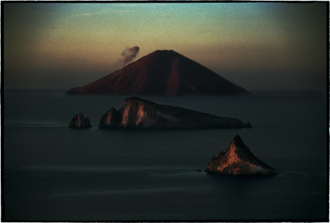 Bill Henson: Lux et Nox｜比尔·亨森：光与夜 内页 15