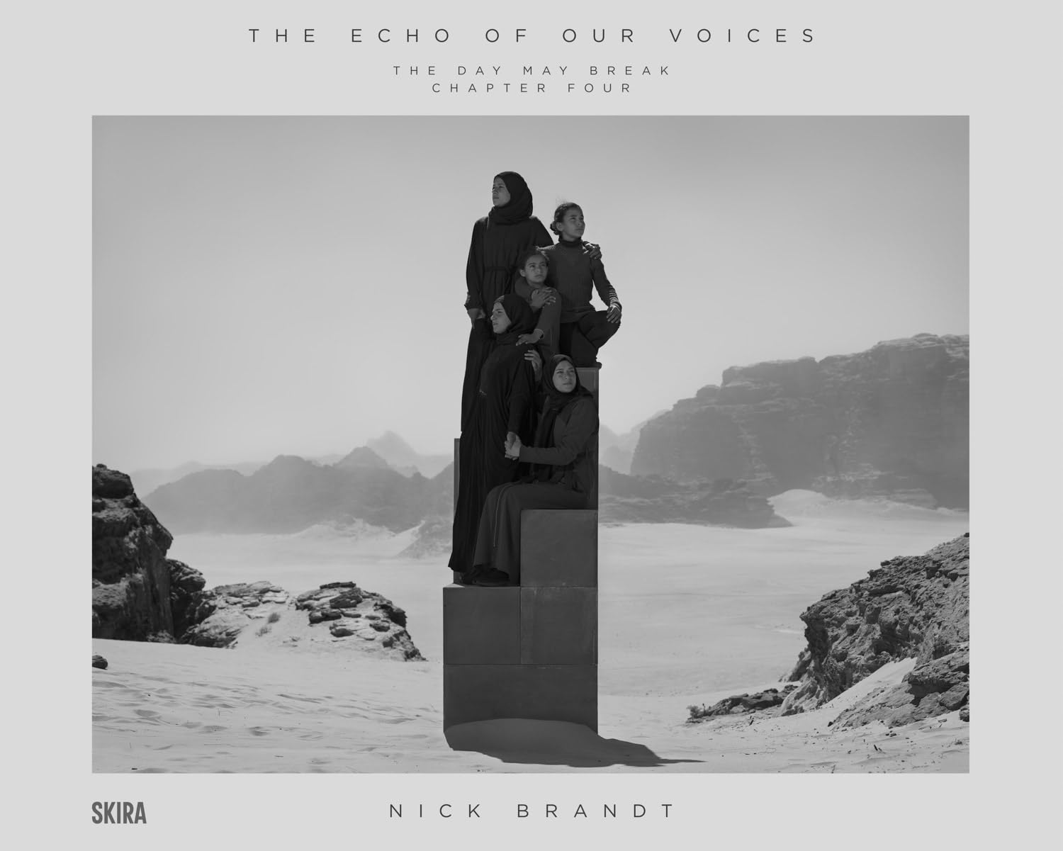 Nick Brandt: The Echo of Our Voices: The Day May Break, Chapter Four｜尼克·布兰特：我们声音的回响：也许终将破晓（第四章）